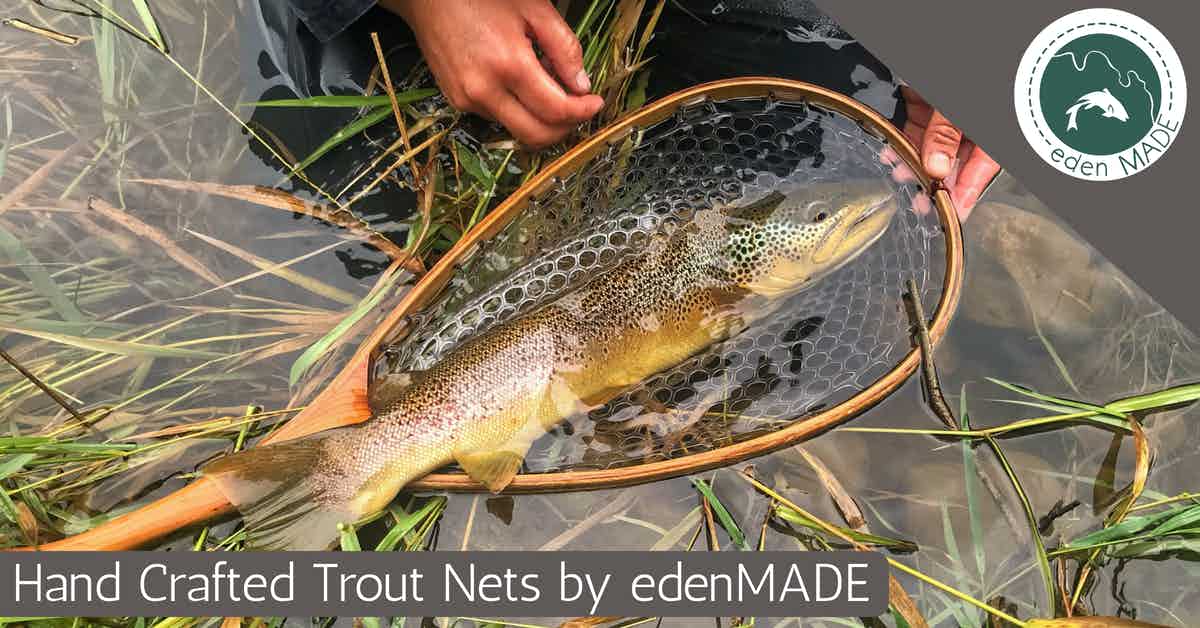 Fly Fishing Net Landing Net Trout Long Handle/Small Hole Net With Magnet
