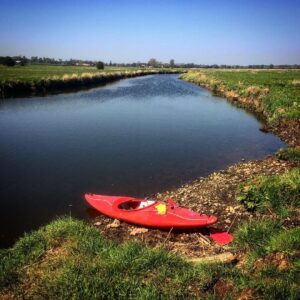 Three Rivers Pitch and Paddle boat hire river Waveney